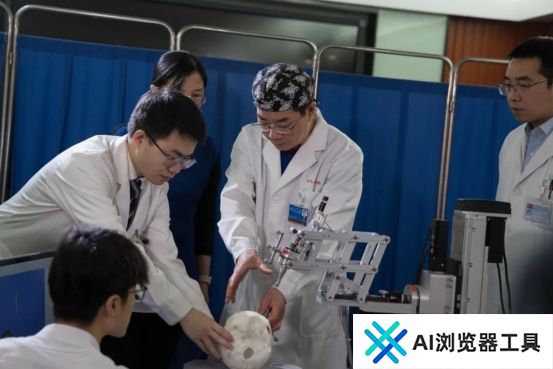 “AI+医学教育”，交医探索新医科背景下医学创新人才培养新模式 